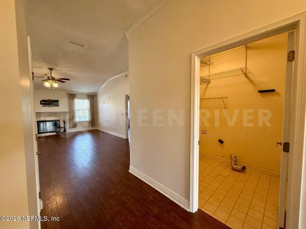 $2,050 | 2927 Waters View Circle, Orange Park, FL 32073