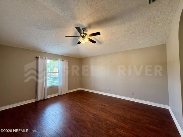 $2,050 | 2927 Waters View Circle, Orange Park, FL 32073