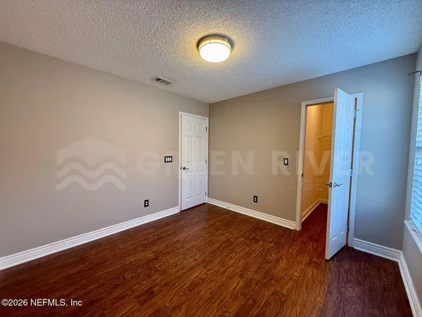 $2,050 | 2927 Waters View Circle, Orange Park, FL 32073