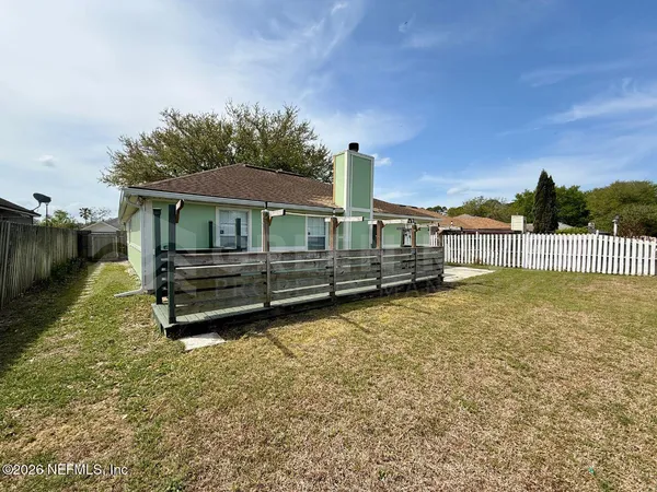 $2,050 | 2927 Waters View Circle, Orange Park, FL 32073