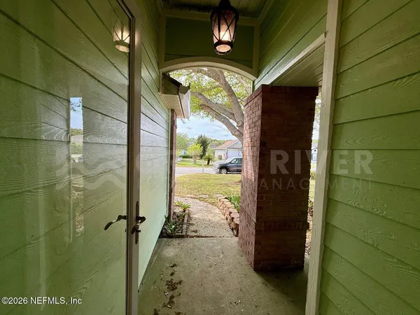 $2,050 | 2927 Waters View Circle, Orange Park, FL 32073