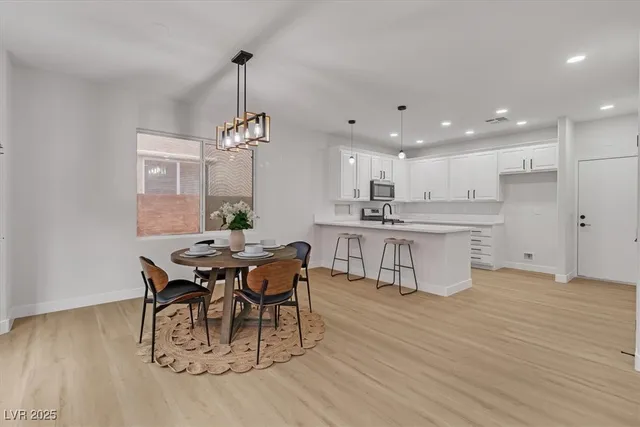 $419,999 | 715 Taliput Palm Place, Henderson, NV 89011