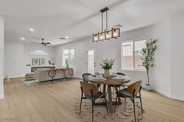 $419,999 | 715 Taliput Palm Place, Henderson, NV 89011