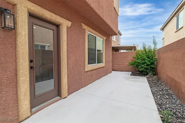 $419,999 | 715 Taliput Palm Place, Henderson, NV 89011