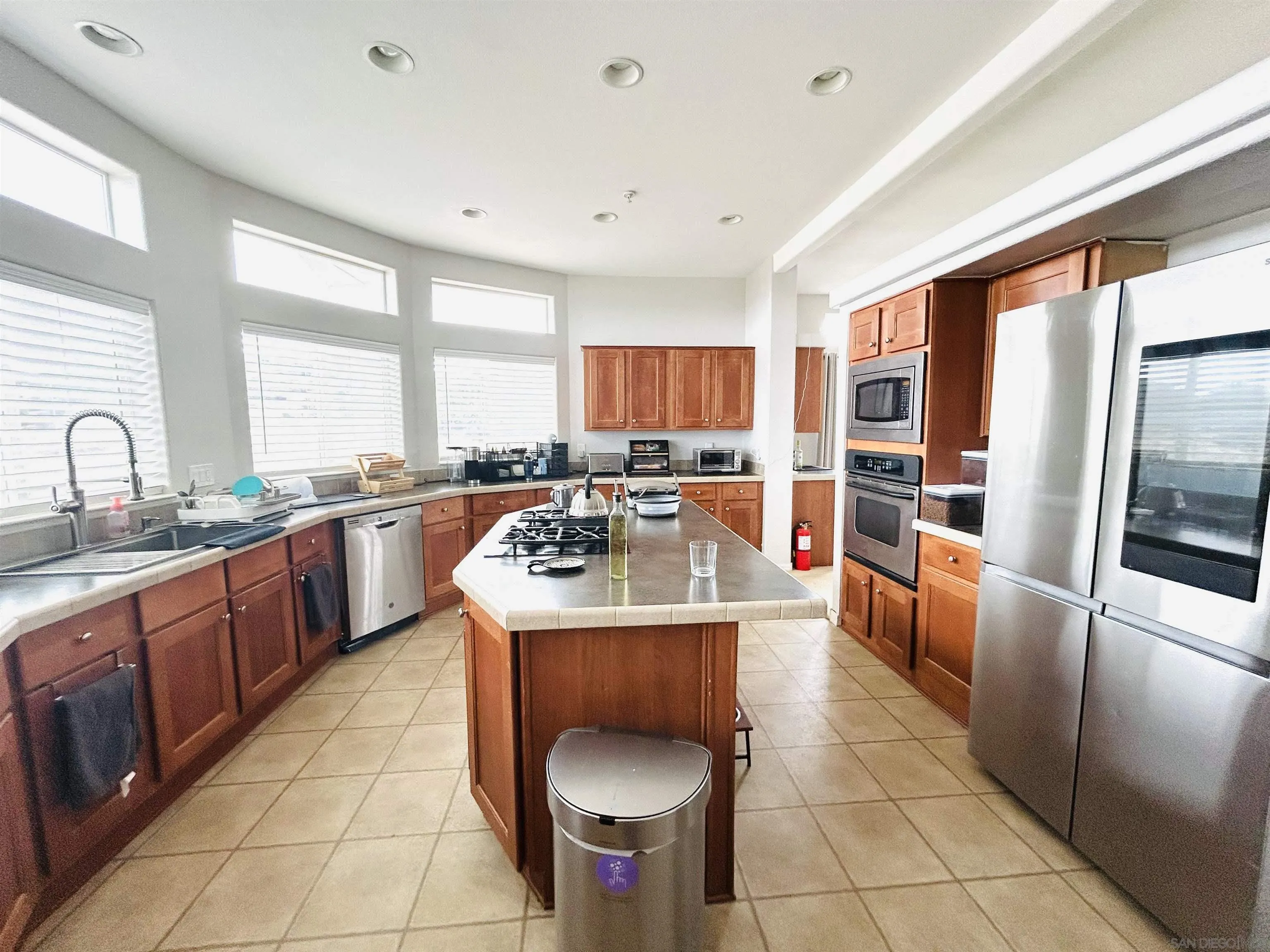 39201 Opalocka Road Boulevard, CA 91905 - Photo 3 of 21 Gallery Image 3