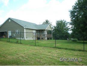 520 Scoggins Rutherfordton, NC 28139 - Photo 4 of 13 a view of a house with a big yard