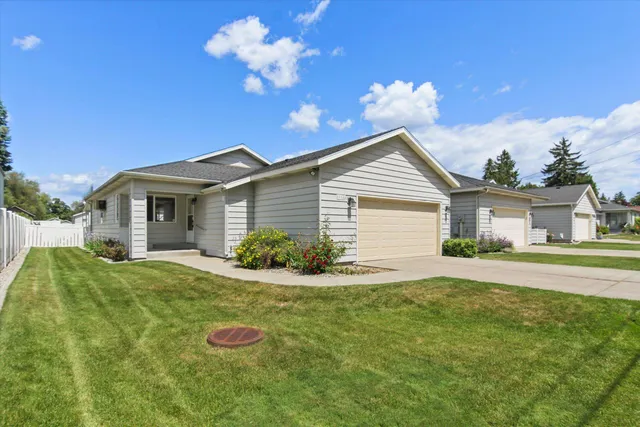 $335,000 | 11103 East Main Avenue, Spokane Valley, WA 99206