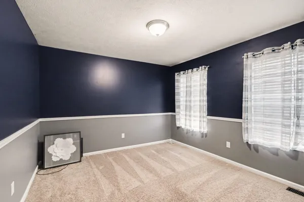 $330,000 | 1754 Grovenberg Court, Vicksburg, MI 49097