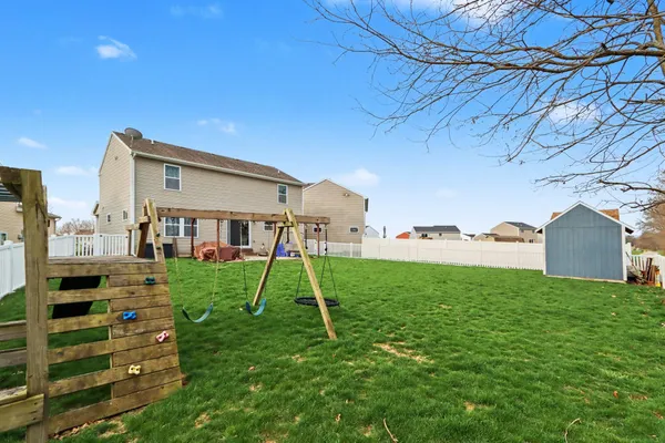 $330,000 | 1754 Grovenberg Court, Vicksburg, MI 49097