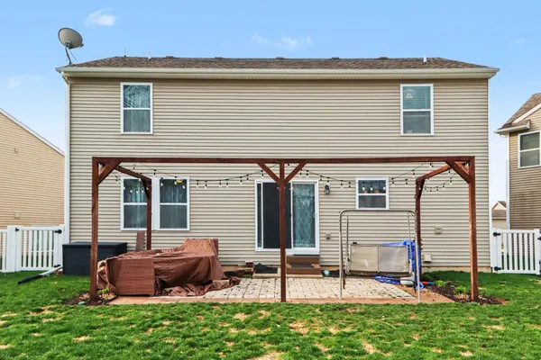 $330,000 | 1754 Grovenberg Court, Vicksburg, MI 49097