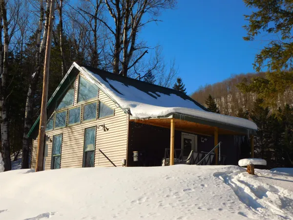 $274,900 | 620 Bishop Brook Road, Stewartstown, NH 03576
