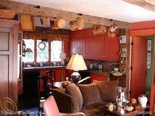 195 North Baldwin Road Birmingham, MI 48009 - Photo 5 of 19 Kitchen