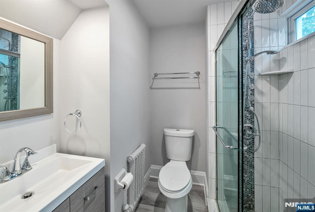 204 Forest Street, Unit 2 Montclair, NJ 07042 - Photo 15 of 29