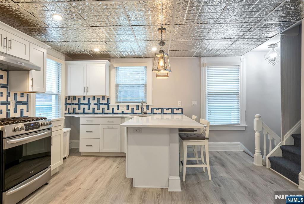 204 Forest Street, Unit 2 Montclair, NJ 07042 - Photo 5 of 29