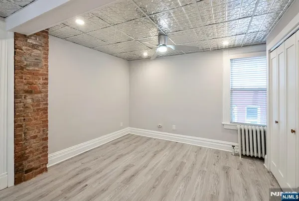 $2,800 | 204 Forest Street, Unit 2, Montclair, NJ 07042