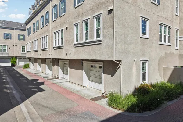 $1,059,000 | 3613 Whitworth Drive, Dublin, CA 94568