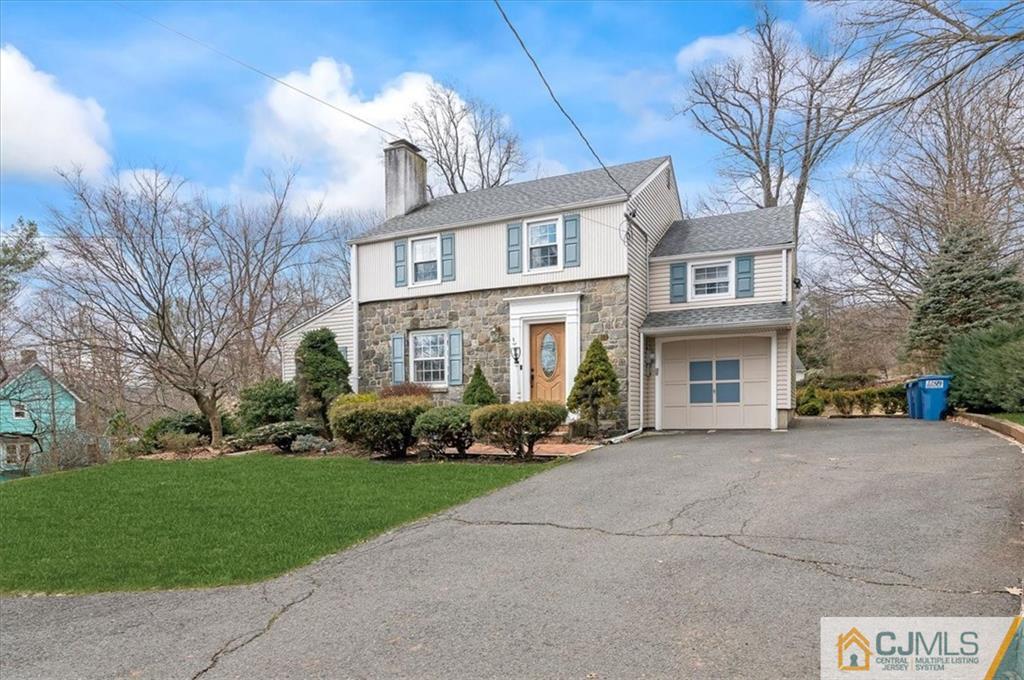 137 Hillcrest Road Watchung, NJ 07069 - Photo 3 of 27