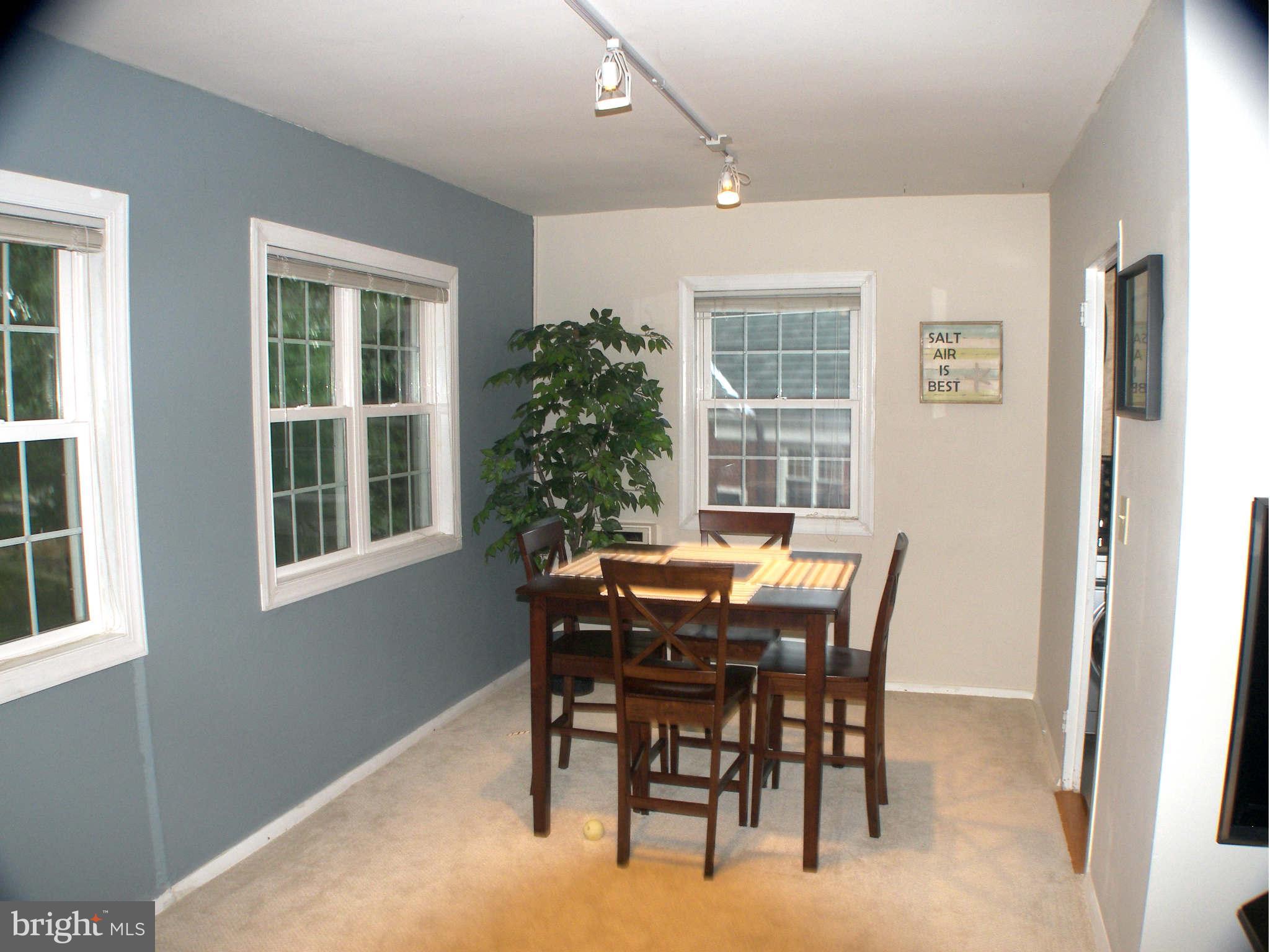 3613 Gunston Road, Unit 3613 Alexandria, VA 22302 - Photo 2 of 13 Dining Room
