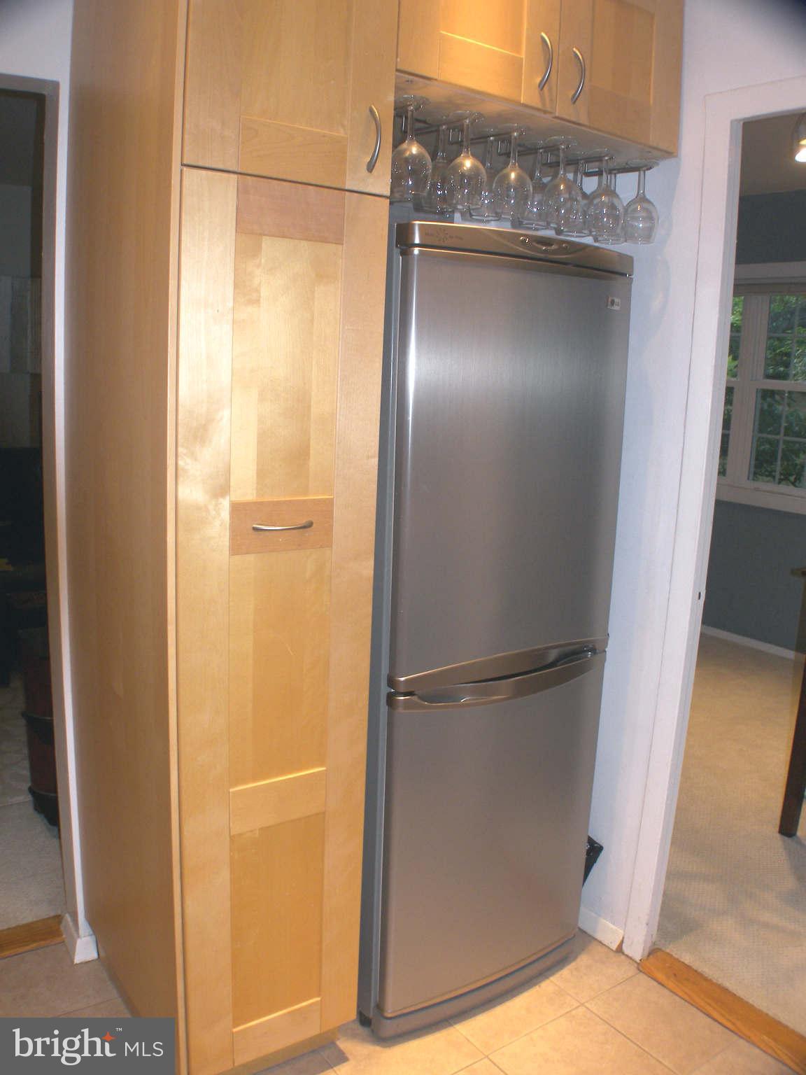 3613 Gunston Road, Unit 3613 Alexandria, VA 22302 - Photo 5 of 13 Kitchen