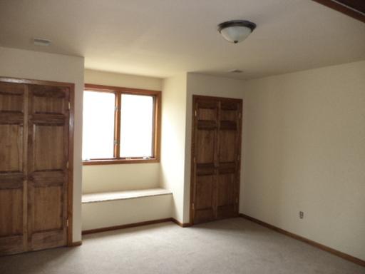 49W880 Lenschow Road Sycamore, IL 60178 - Photo 11 of 16