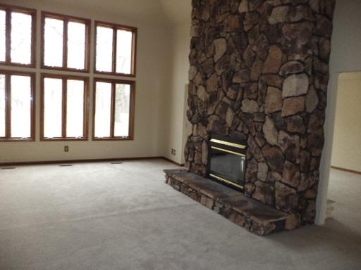 49W880 Lenschow Road Sycamore, IL 60178 - Photo 2 of 16