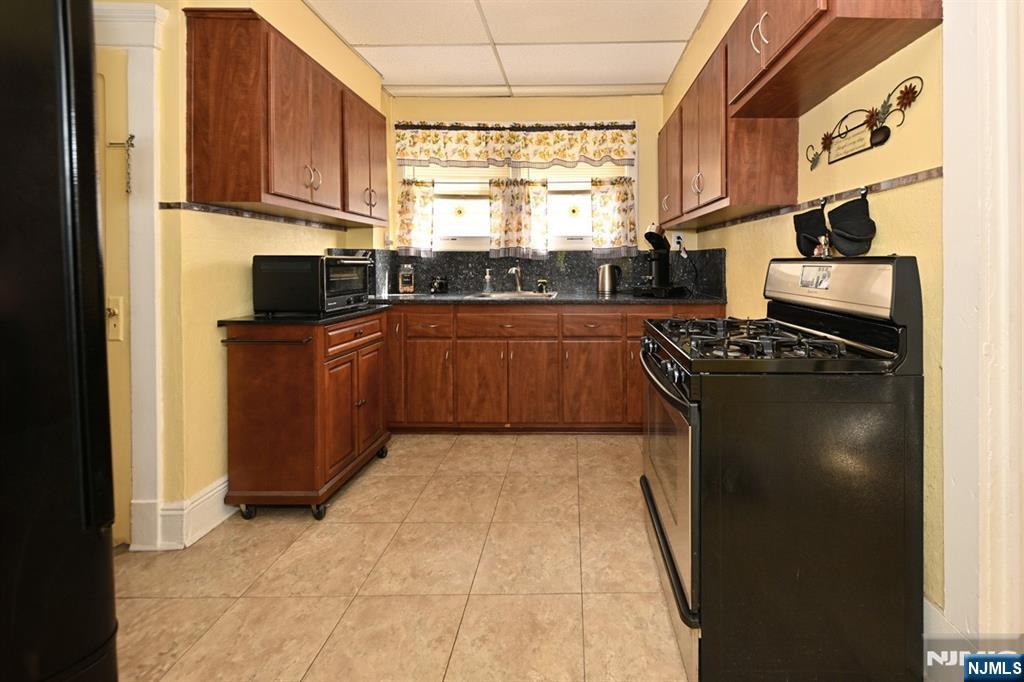 99 Christie Street Ridgefield Park, NJ 07660 - Photo 13 of 30