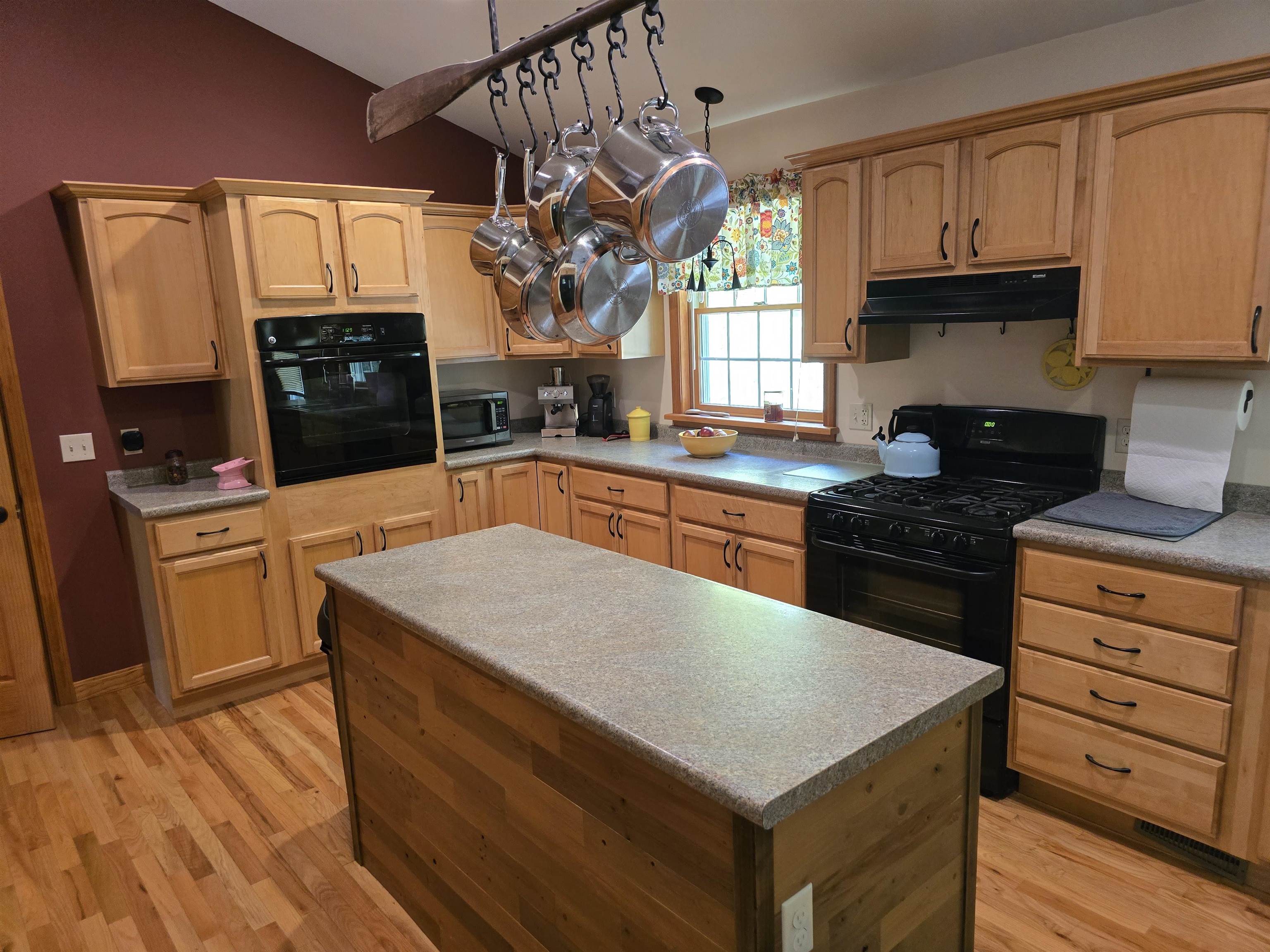 63 Pond Road Wakefield, NH 03872 - Photo 10 of 42 Gallery Image 10