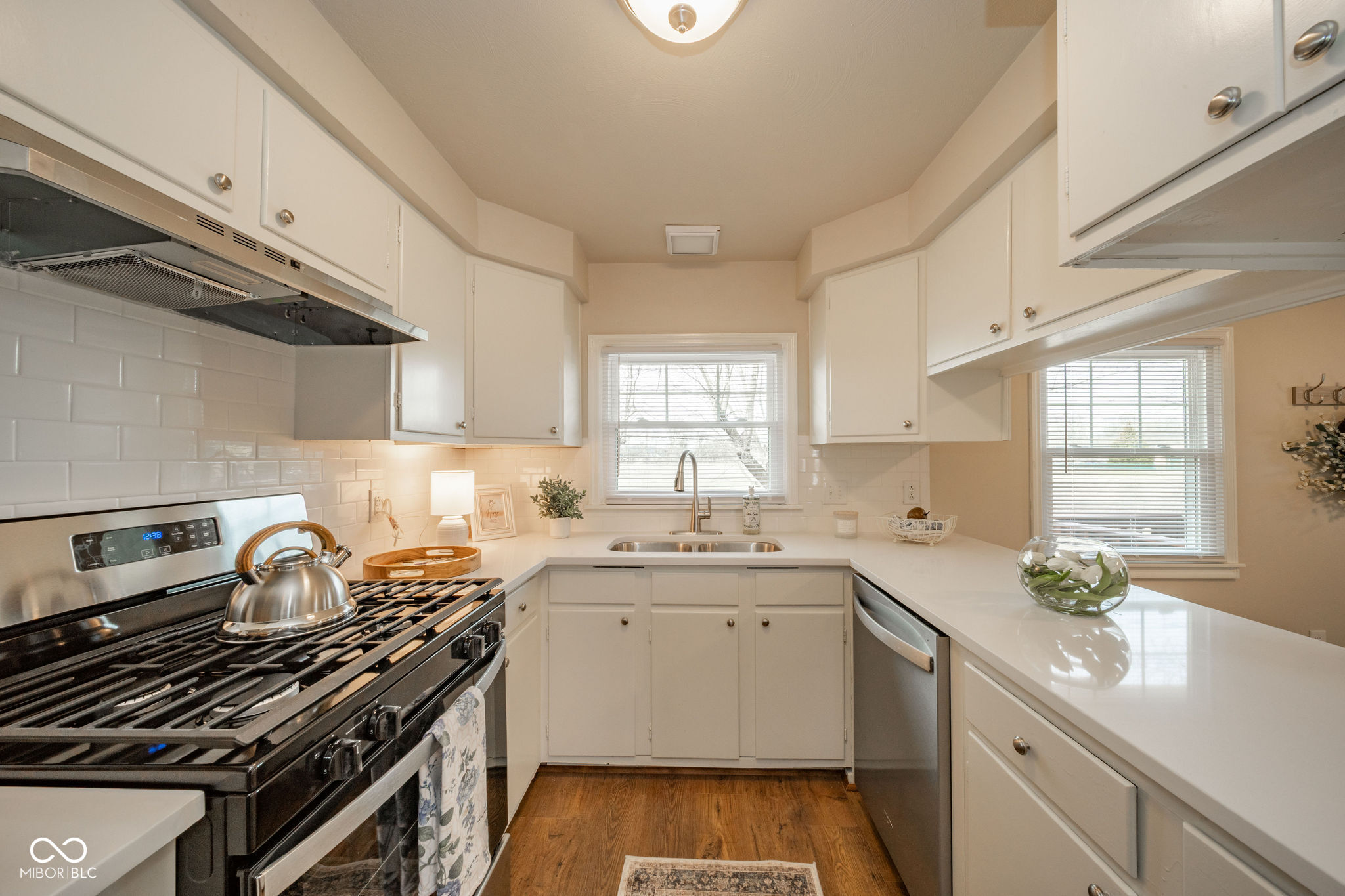 807 Bittersweet Lane Anderson, IN 46011 - Photo 3 of 33