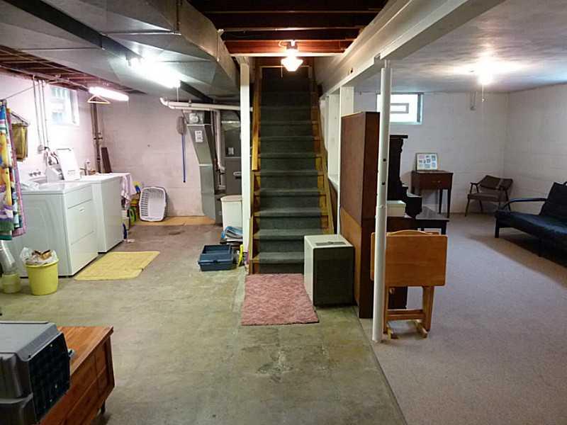 0 Deweyville Road McKees Rocks, PA 15136 - Photo 15 of 25 Basement/Game Room.
