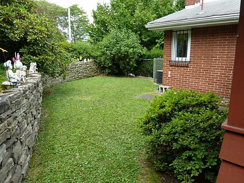 0 Deweyville Road McKees Rocks, PA 15136 - Photo 24 of 25 Yard/Garden.