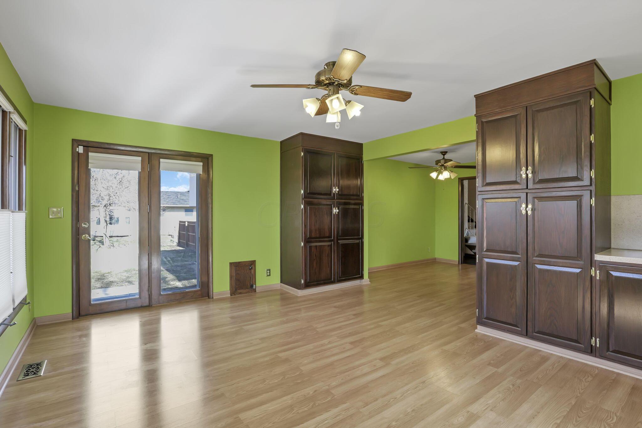 743 Strawberry Hill Road West Columbus, OH 43213 - Photo 16 of 54 30-web-or-mls-IMG_5502