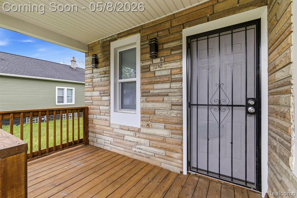 3869 Harding Street Detroit, MI 48214 - Photo 3 of 36