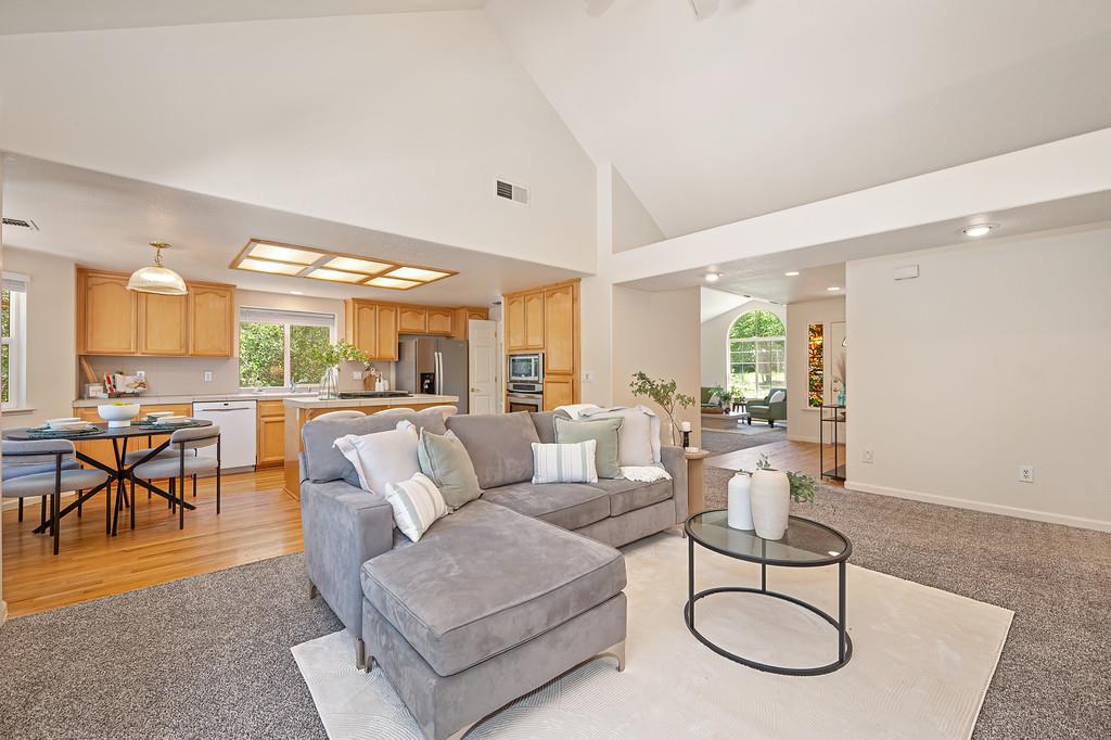 10767 Joeger Road Auburn, CA 95602 - Photo 29 of 96
