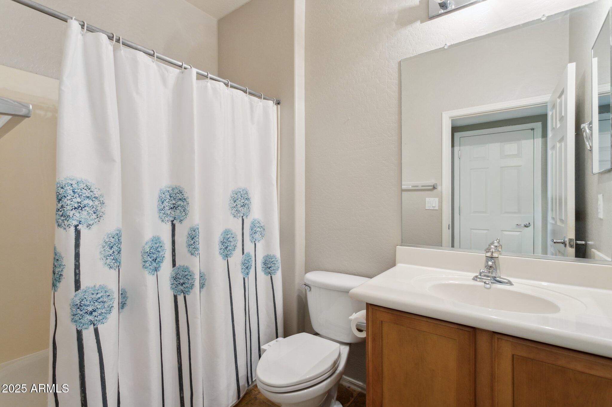 38213 North Raleigh Way Phoenix, AZ 85086 - Photo 22 of 41 Downstairs Bathroom