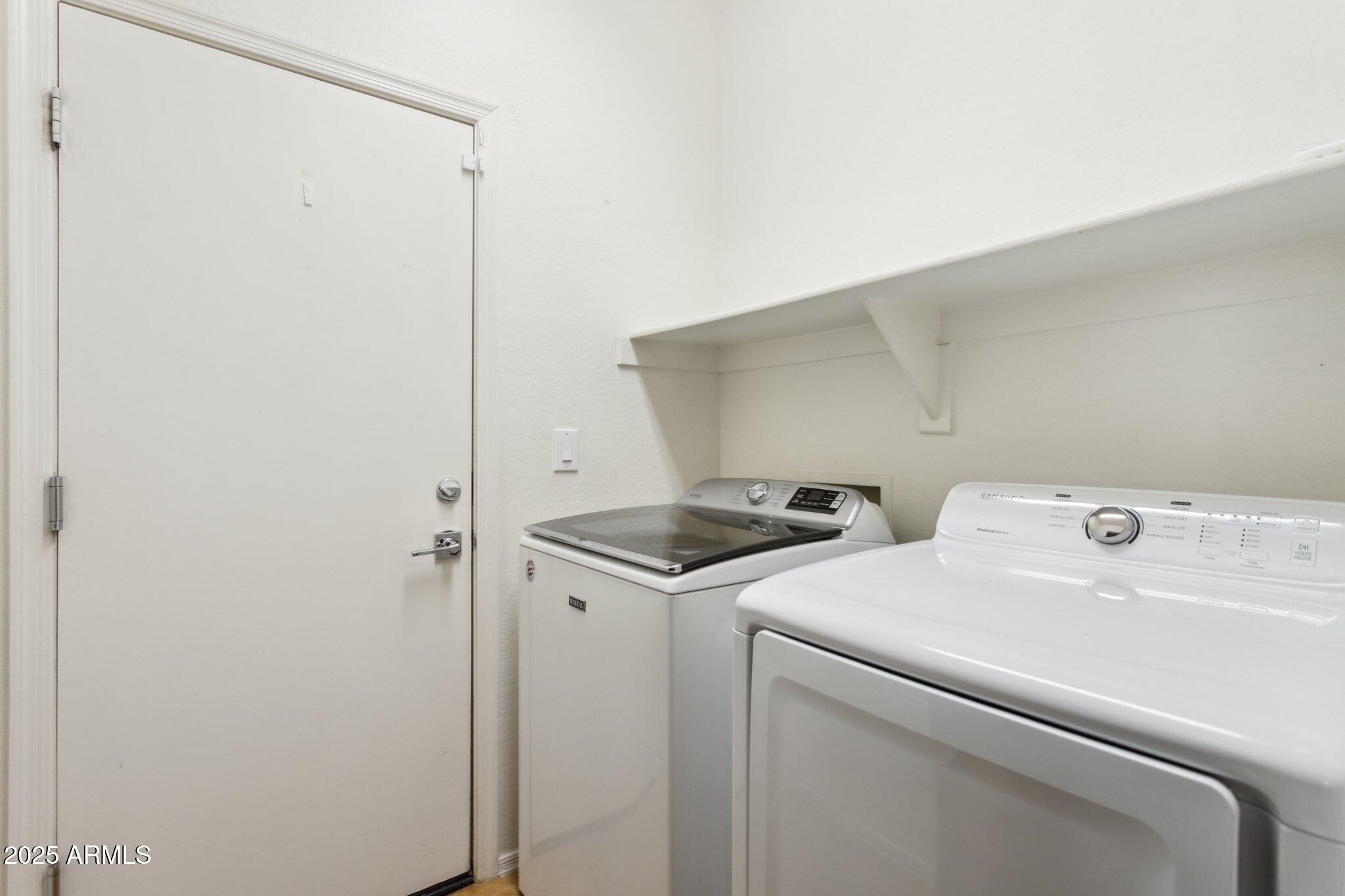 38213 North Raleigh Way Phoenix, AZ 85086 - Photo 31 of 41 Laundry Room