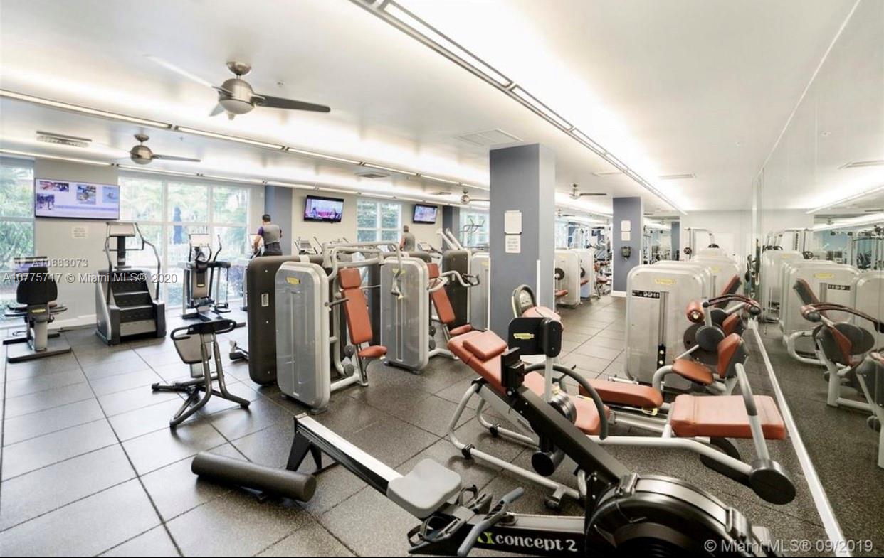 2000 North Bayshore Drive, Unit 407 Miami, FL 33137 - Photo 19 of 19 a view of a room with gym equipment