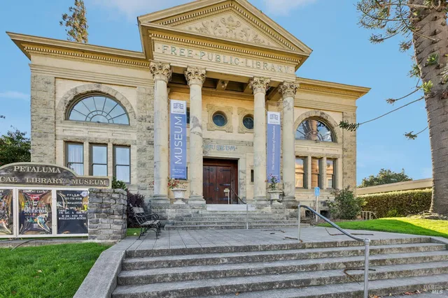 $1,299,000 | 732 Keller Court, Petaluma, CA 94952