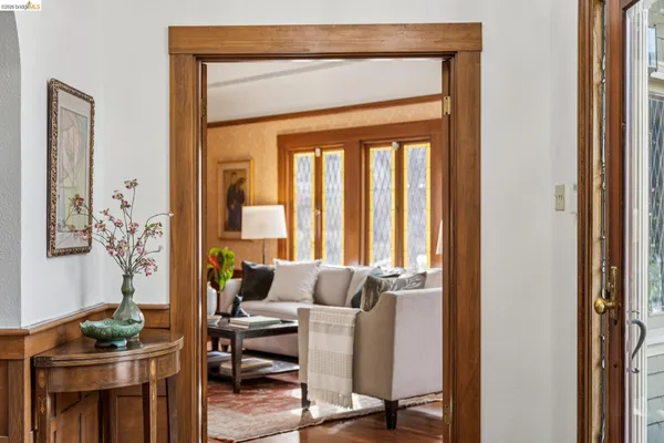 $1,695,000 | 824 Paru Street, Alameda, CA 94501