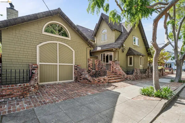 $1,695,000 | 824 Paru Street, Alameda, CA 94501