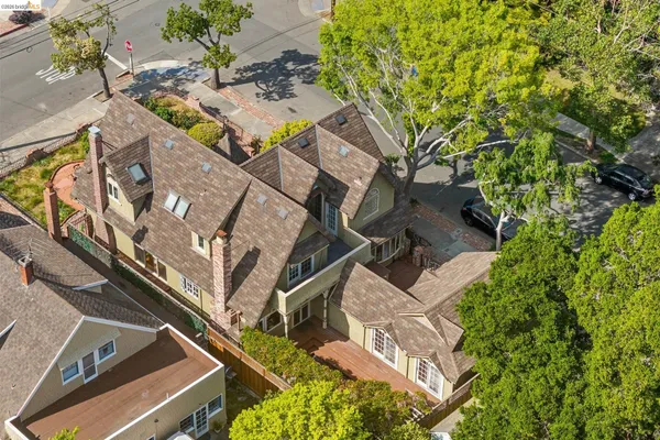 $1,695,000 | 824 Paru Street, Alameda, CA 94501