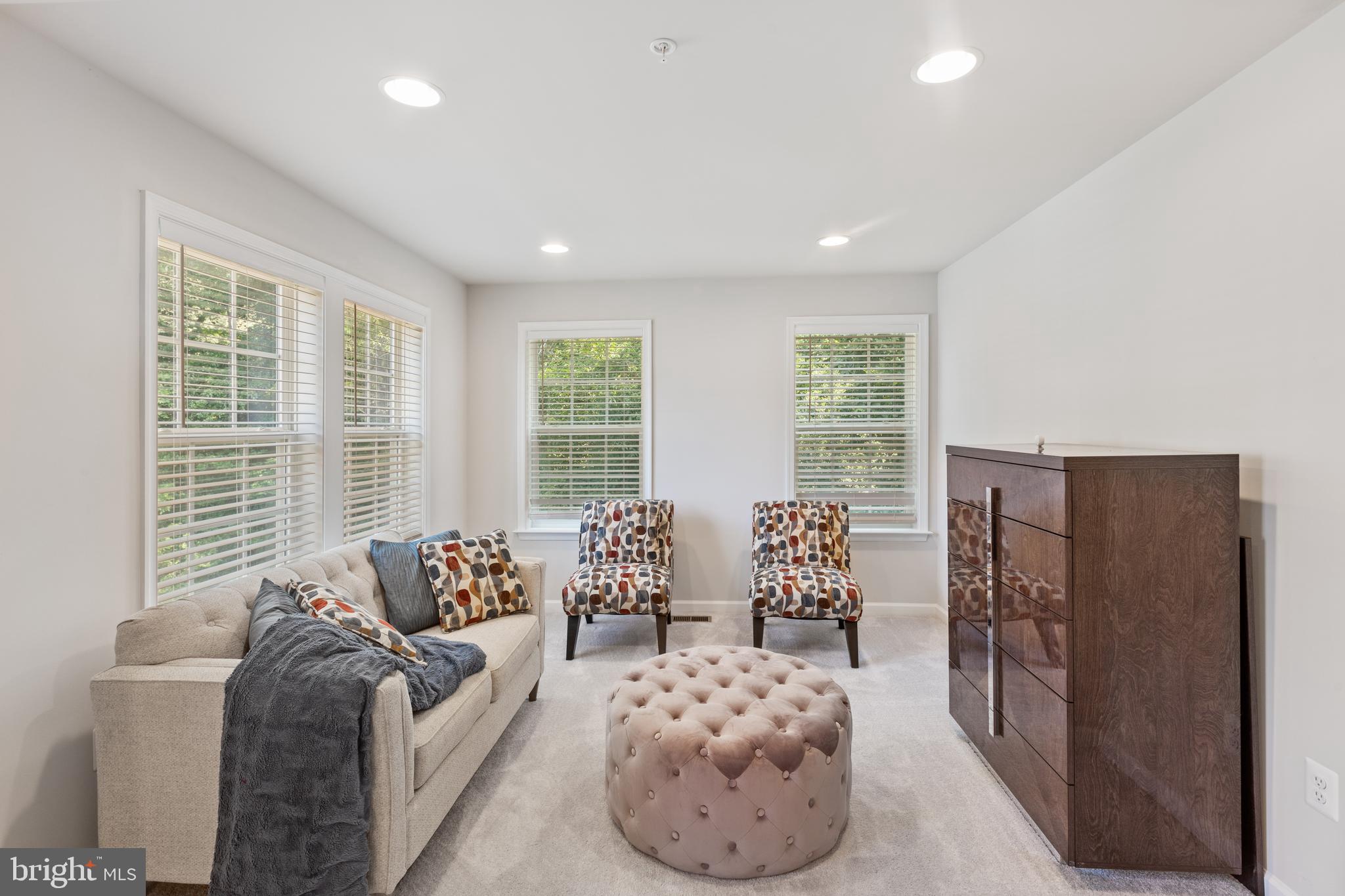 6676 Timber Ridge Lane Bryans Road, MD 20616 - Photo 30 of 49 Sitting Rm in Primary Suite (Upper Level)