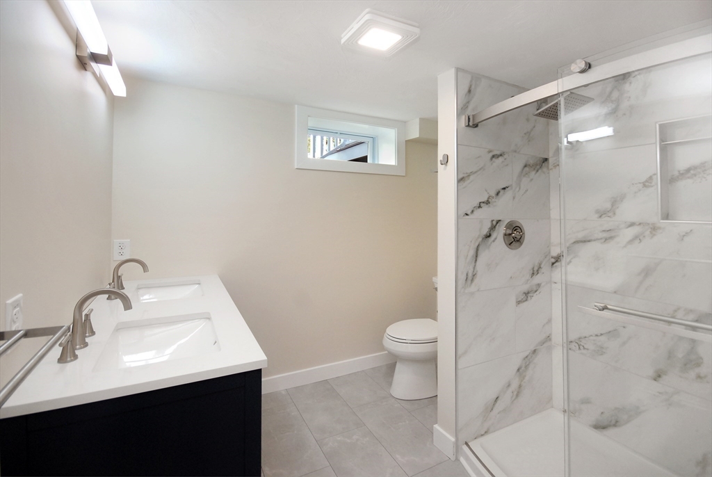 18 Eliot Road, Unit 18 Bedford, MA 01730 - Photo 19 of 24 Gallery Image 19