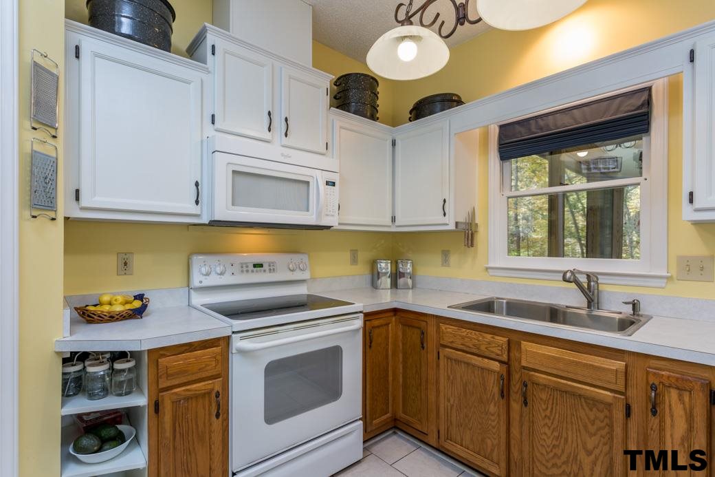 1241 Hillingdon Way Raleigh, NC 27614 - Photo 6 of 21 U-Shaped Kitchen allows for cooking and entertaining! Great cabinet space, and if that's not enough, check out the corner pantry!