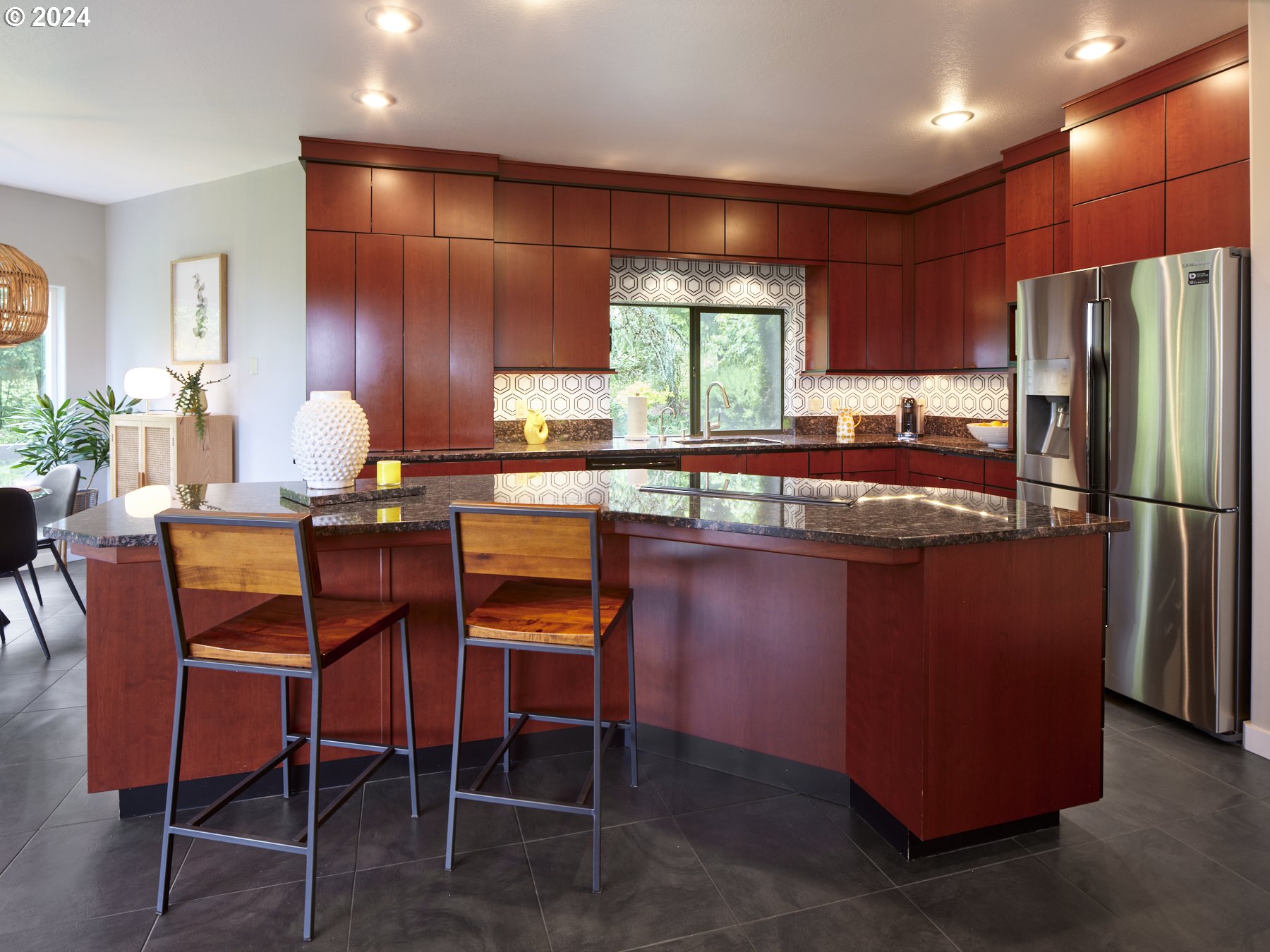 133 Riverscape Road Kalama, WA 98625 - Photo 14 of 46 Kitchen