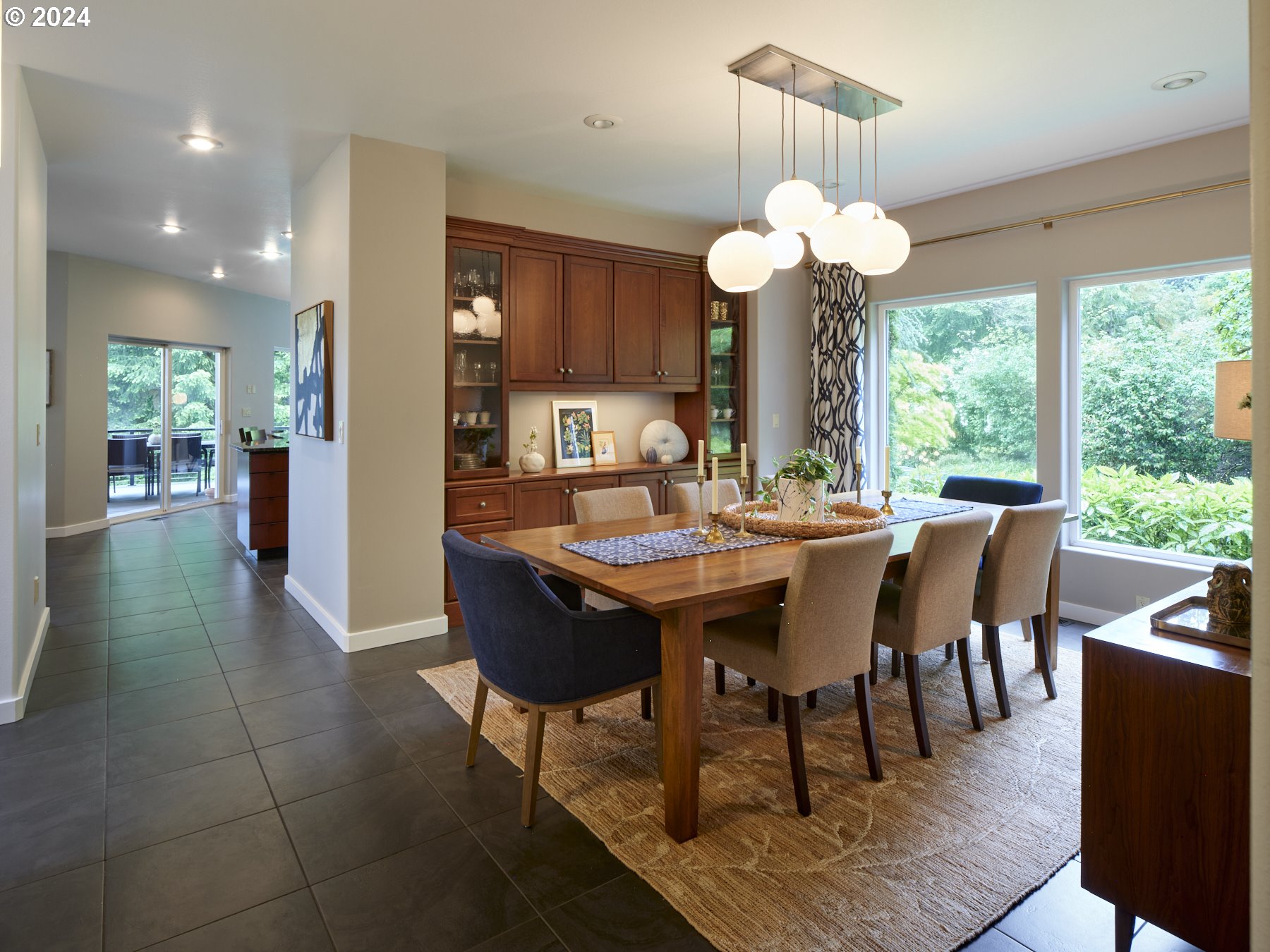 133 Riverscape Road Kalama, WA 98625 - Photo 23 of 46 Dining Area
