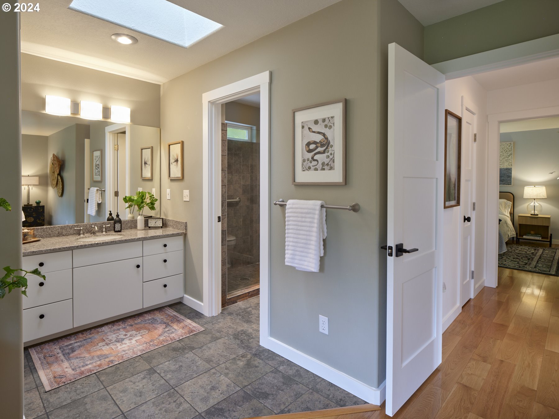 133 Riverscape Road Kalama, WA 98625 - Photo 29 of 46 Bathroom