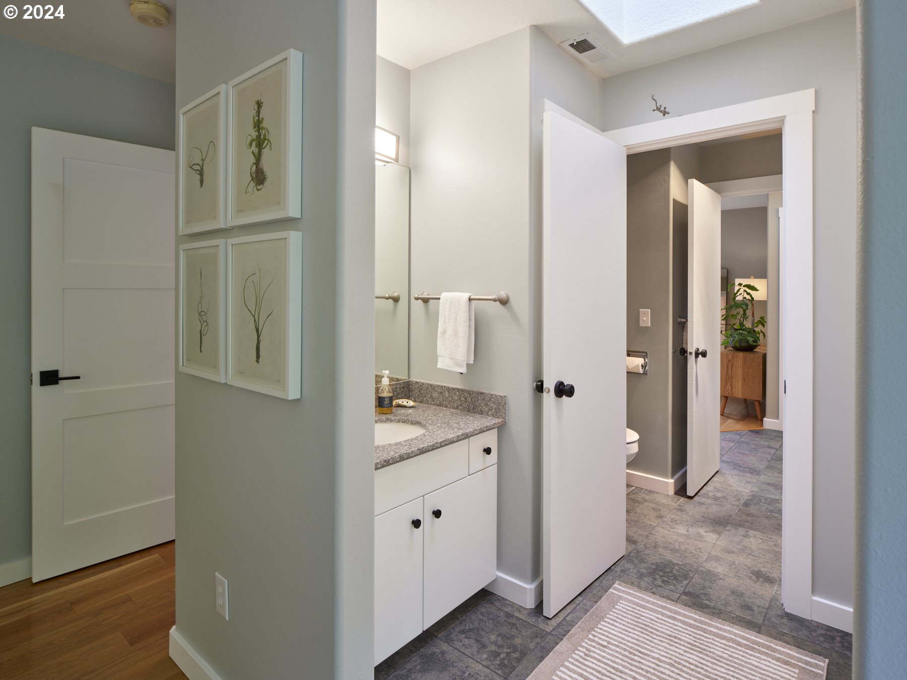 133 Riverscape Road Kalama, WA 98625 - Photo 31 of 46 Bathroom