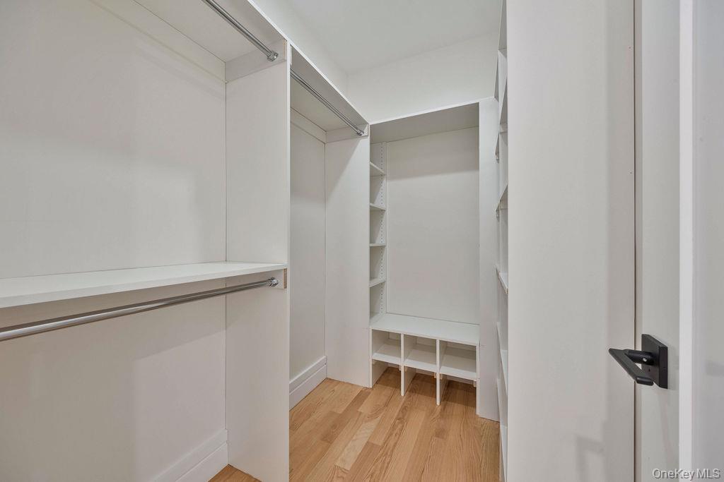 20 Singer Avenue, Unit 202 Spring Valley, NY 10977 - Photo 26 of 50 Walk-in closet