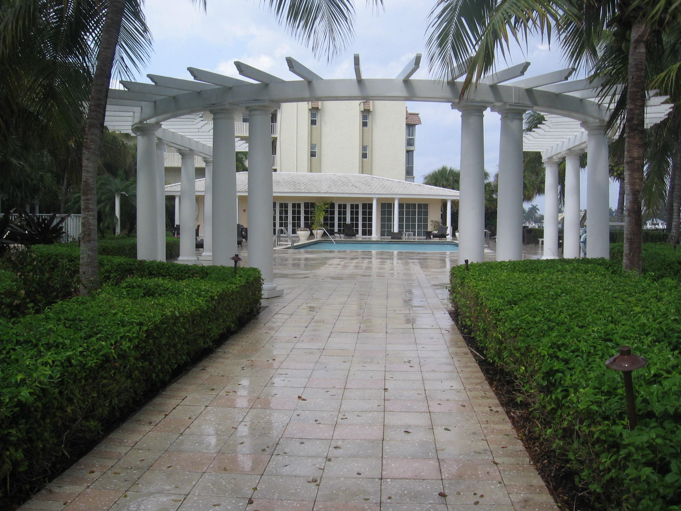 641 East Woolbright Road, Unit 305D Boynton Beach, FL 33435 - Photo 4 of 5 IMG_1495