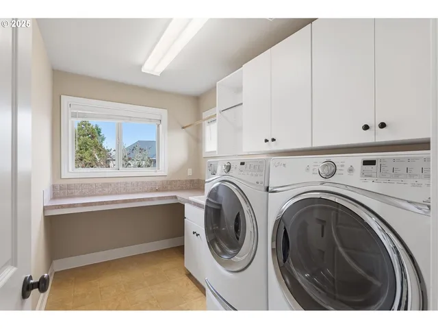 $725,000 | 16955 Southwest Richen Park Circle, Sherwood, OR 97140